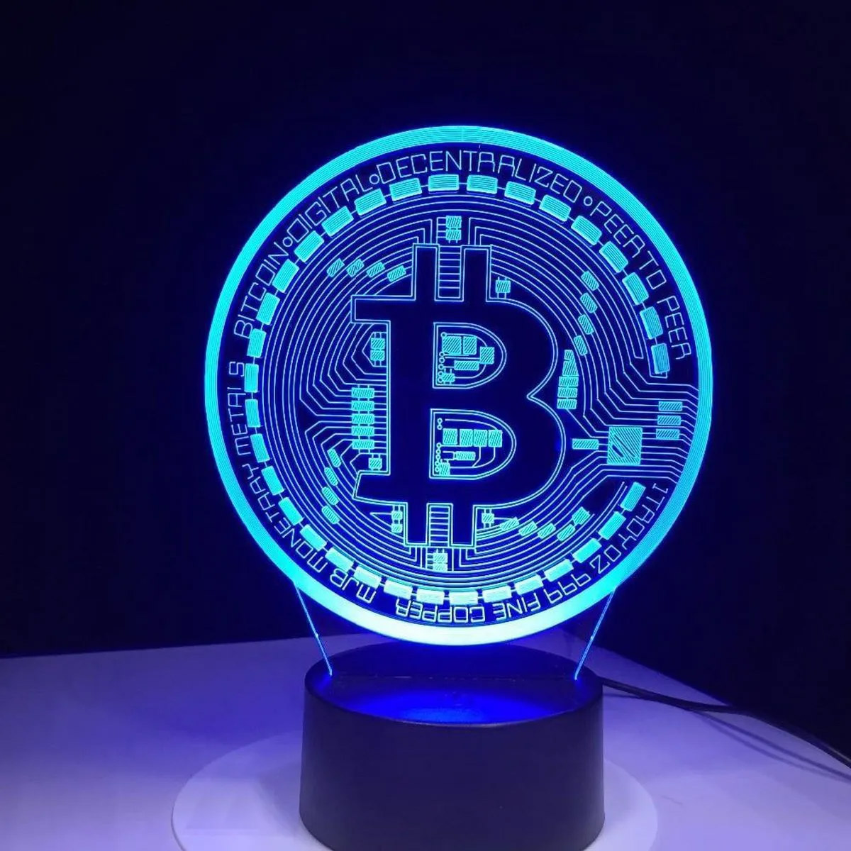 Bitcoin 3D LED Night Light Touch Lamp - Detailed view of the product