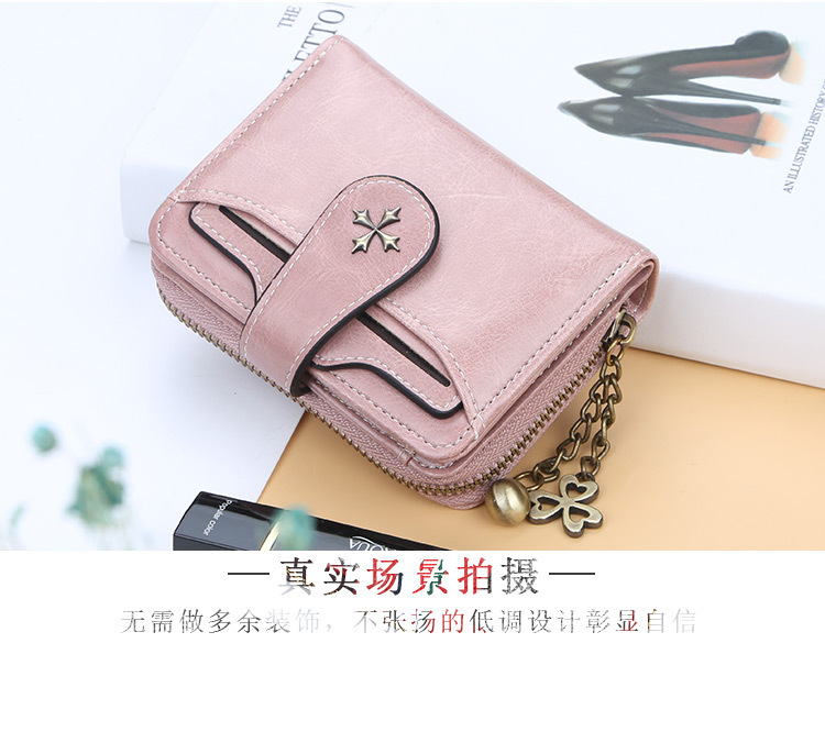 Womens Short Leather Wallet Small Card and Coin Purse - Smart functionality in action