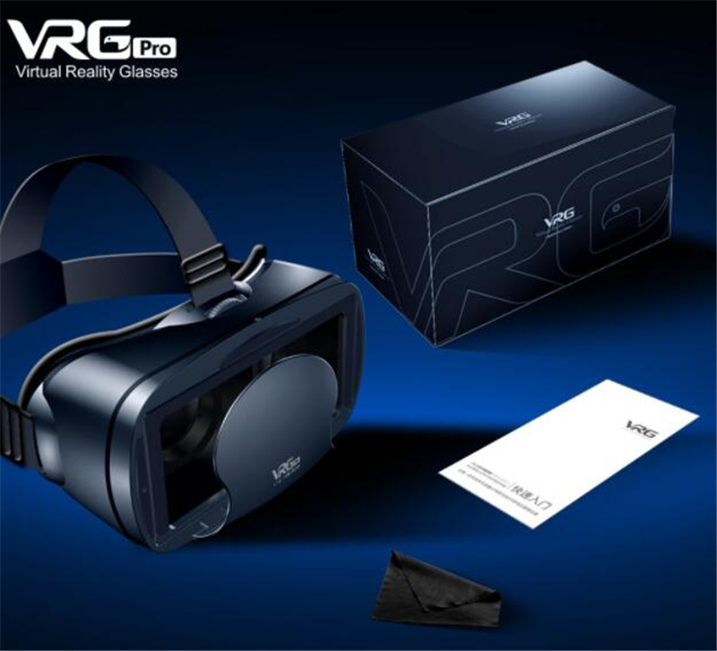 VR headset immersive 3D cinema experience