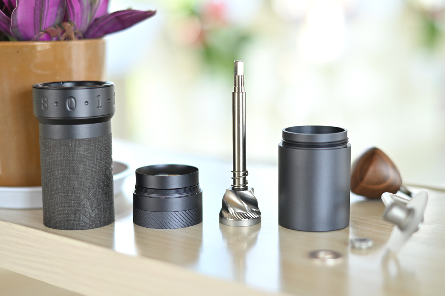 1Zpresso ZP6 S manual coffee grinder burr detail