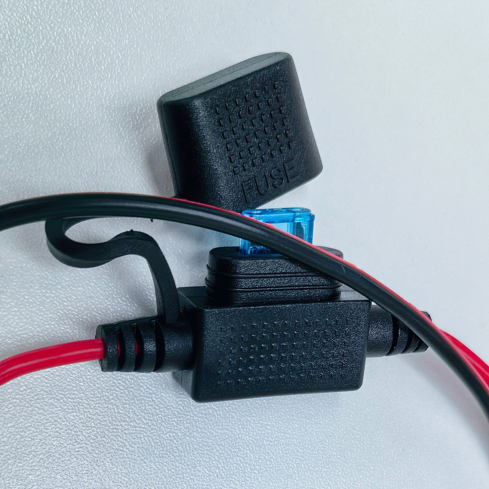 Actual photo of the power cable with 15a fuse