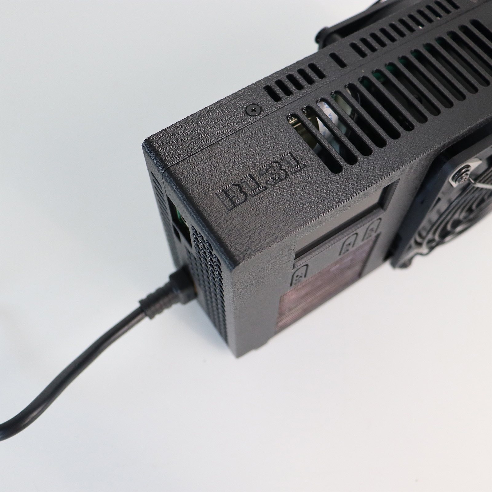 Luckyaxe B131 SHA256 solo mining hardware